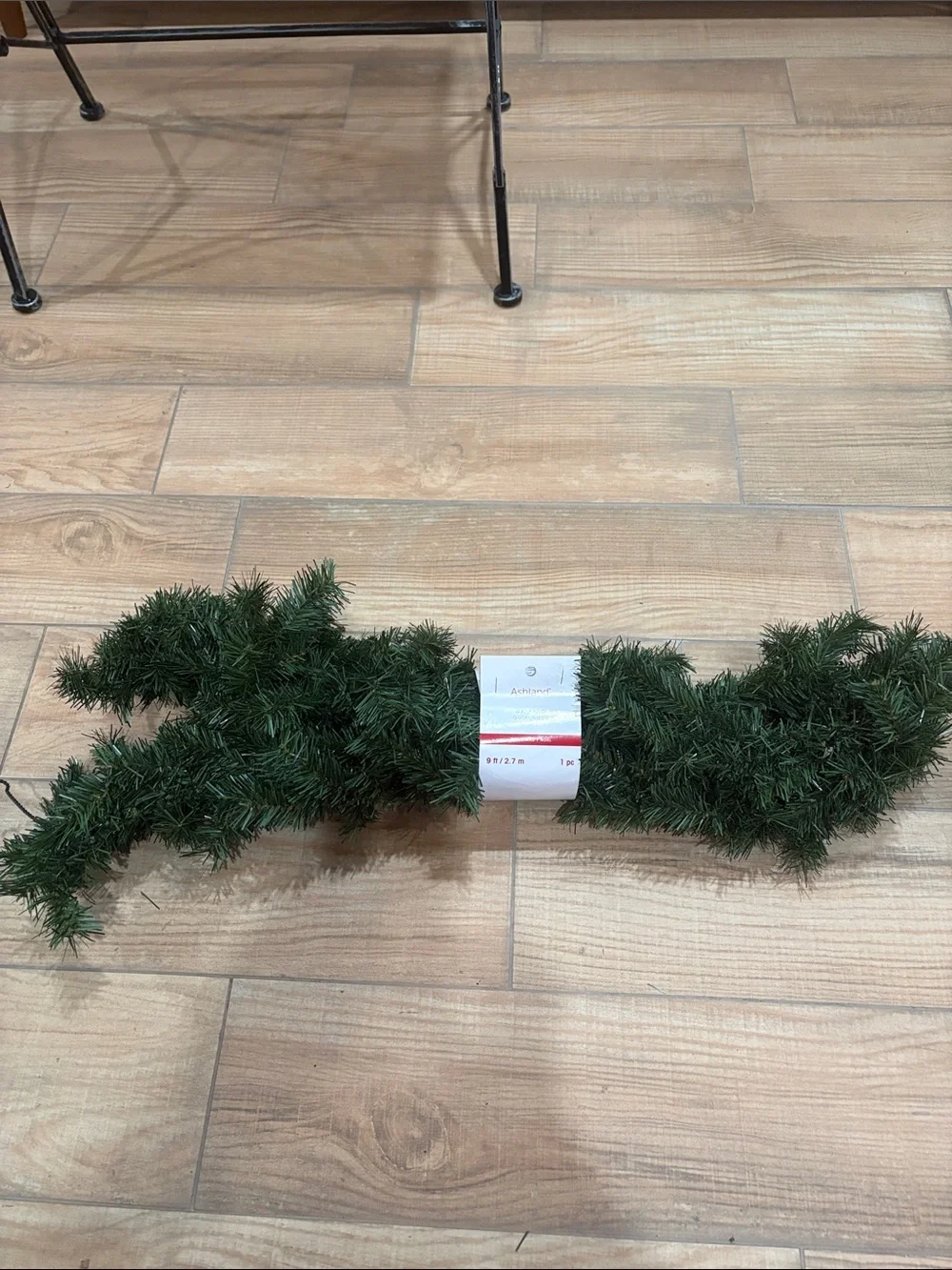 Ashland Dark Green Pine Holiday Garland 9’ long new